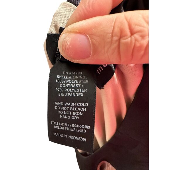 ✌️ 2/$40 ✌️En Focus Petite Metallic Pleated Dress With Black Satin Trim Size 14P - Picture 8 of 8